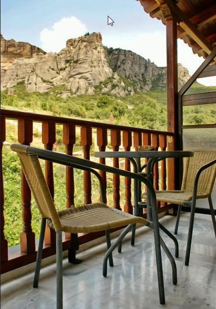 Famissi Eden Hotel