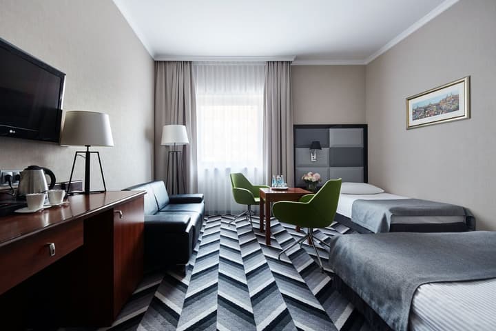 Hotel Apis