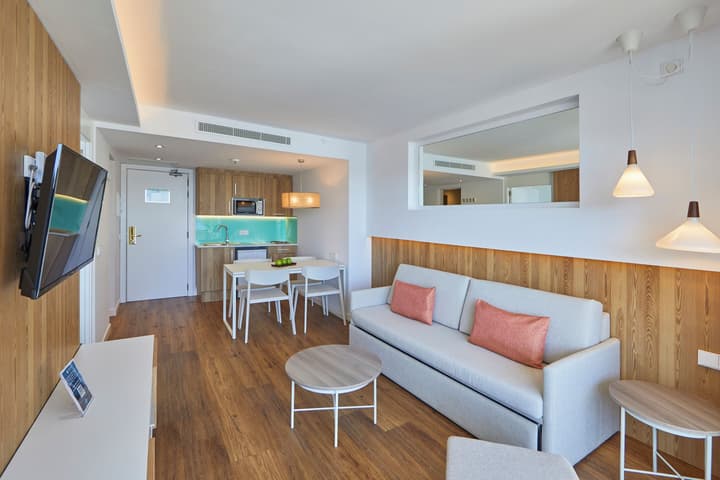 Aparthotel Ponent Mar