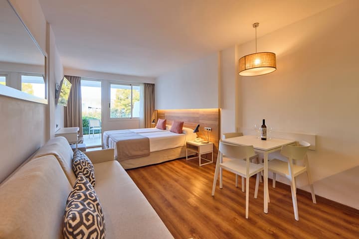 Aparthotel Ponent Mar