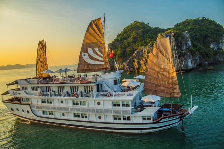 Bhaya Halong Cruises