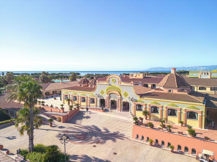 Club Hotel Marina Beach
