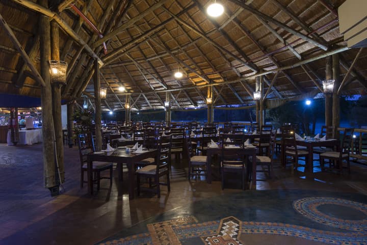 A'Zambezi River Lodge