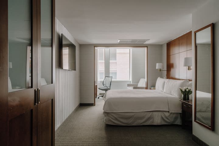 Central Loop Hotel