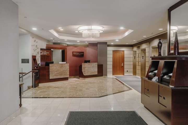 Central Loop Hotel