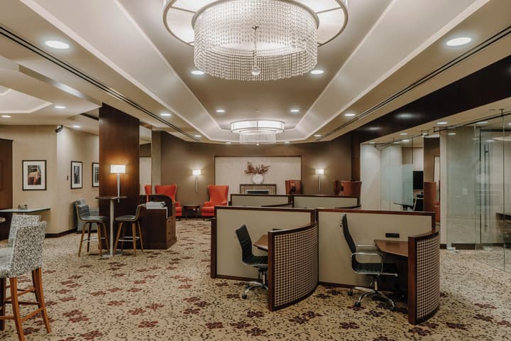 Central Loop Hotel