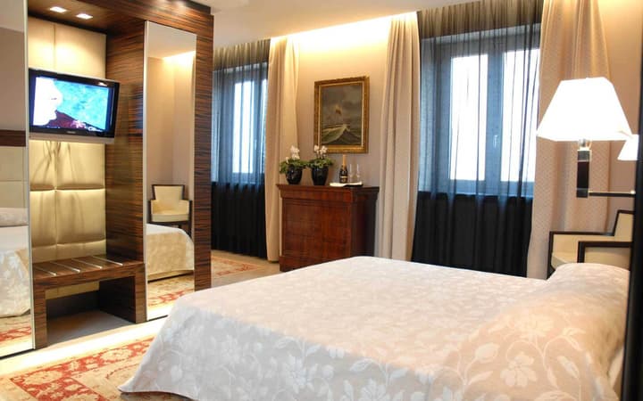 Hotel Excelsior