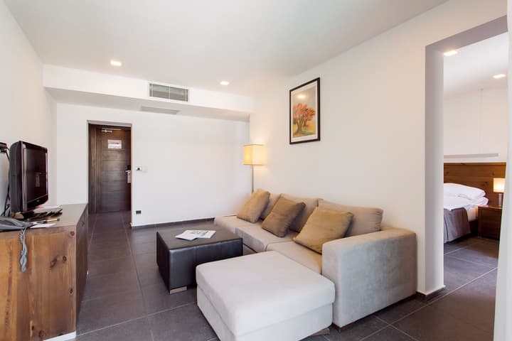 Avala Resort & Villas