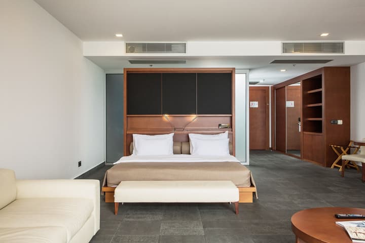 Avala Resort & Villas
