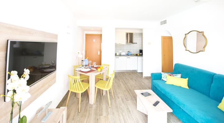 Flipflop Surfing Playa Apartments