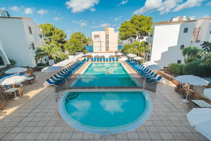 Flipflop Surfing Playa Apartments