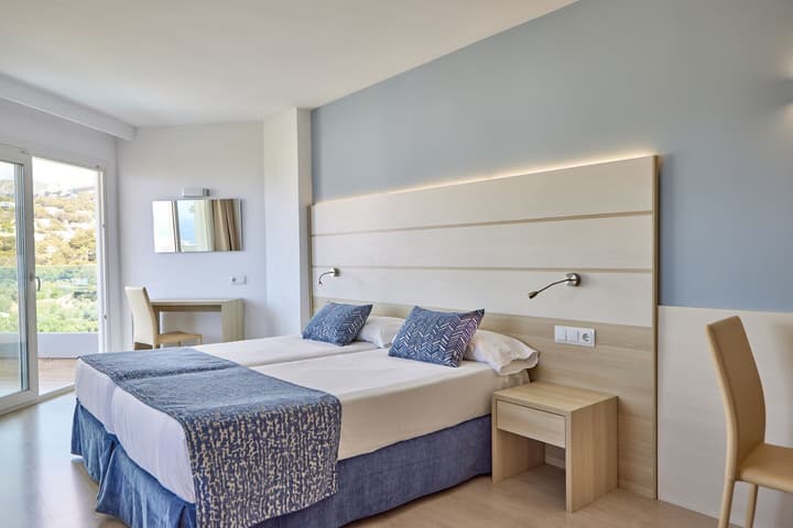 Tomir Portals Suites - Adults Only (+16)