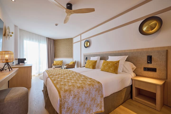 Tomir Portals Suites - Adults Only (+16)