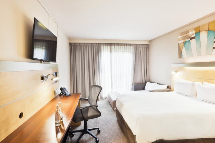 Holiday Inn Express Sandton Woodmead by IHG