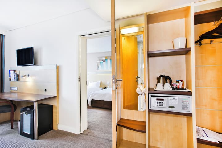 Holiday Inn Express Sandton Woodmead by IHG