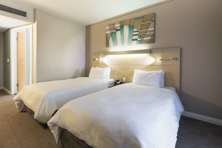 Holiday Inn Express Sandton Woodmead by IHG