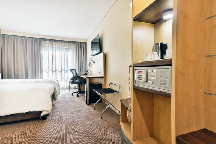 Holiday Inn Express Sandton Woodmead by IHG