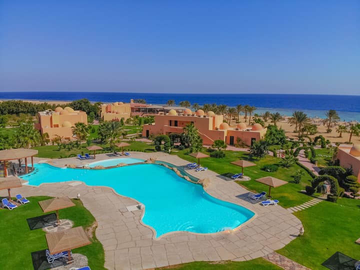 Wadi Lahmy Azur Resort