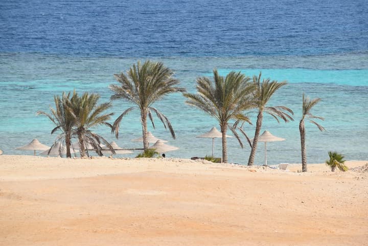 Wadi Lahmy Azur Resort