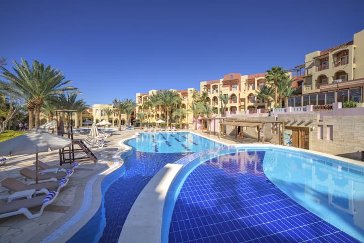 Marina Plaza Hotel, Tala Bay