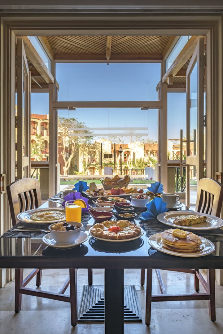 Marina Plaza Hotel, Tala Bay