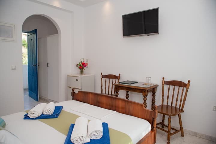 Adonis Hotel Naxos