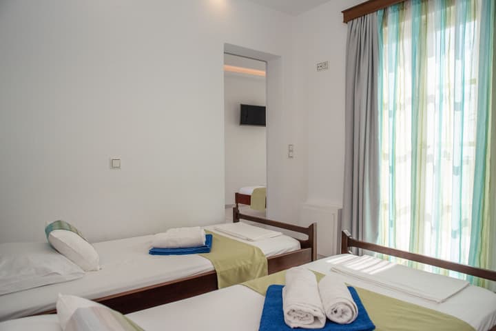 Adonis Hotel Naxos