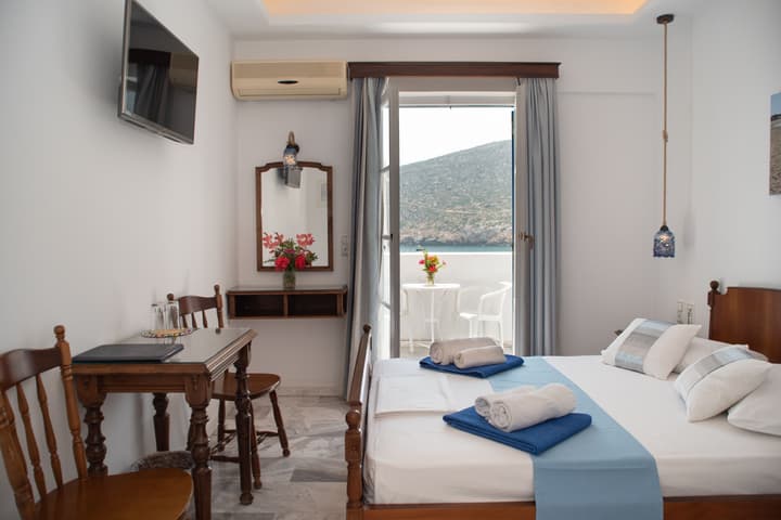 Adonis Hotel Naxos