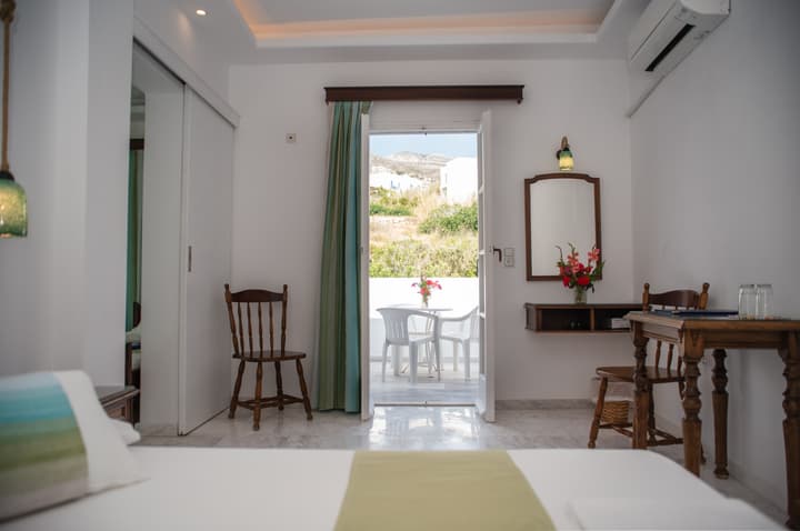 Adonis Hotel Naxos