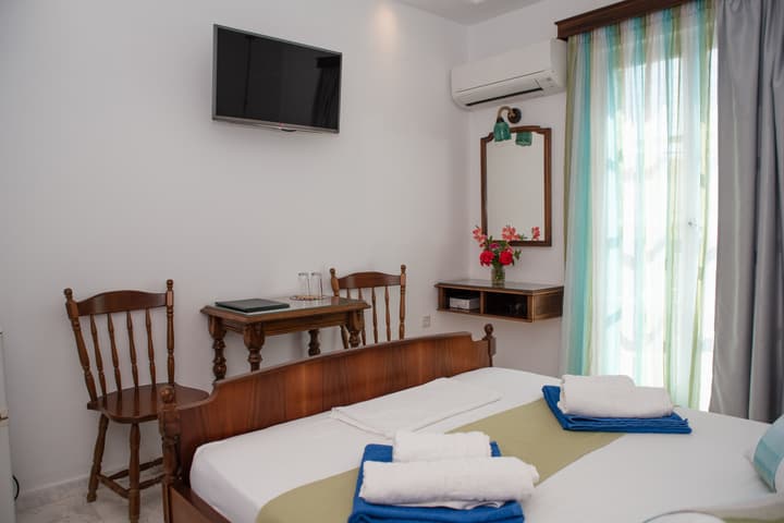Adonis Hotel Naxos