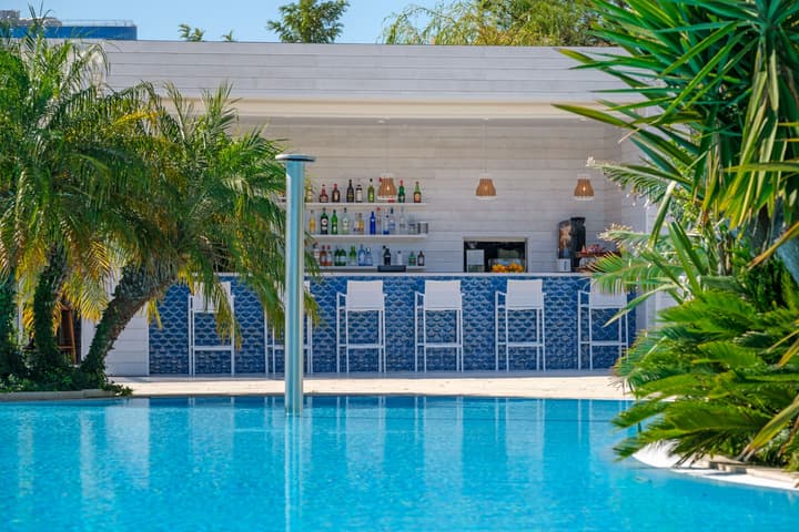 Malibu Foz Hotel - La Maison Younan