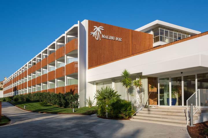 Malibu Foz Hotel - La Maison Younan