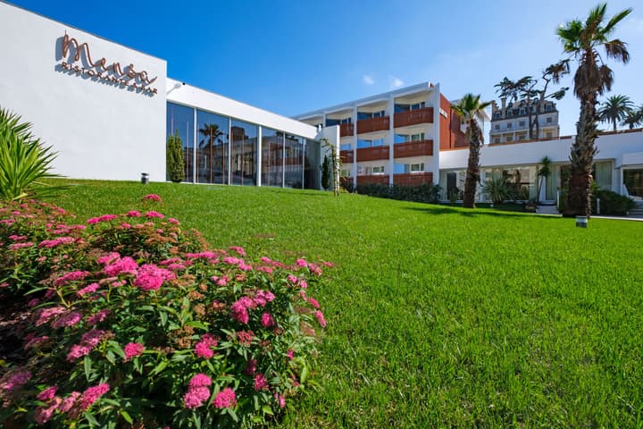 Malibu Foz Hotel - La Maison Younan