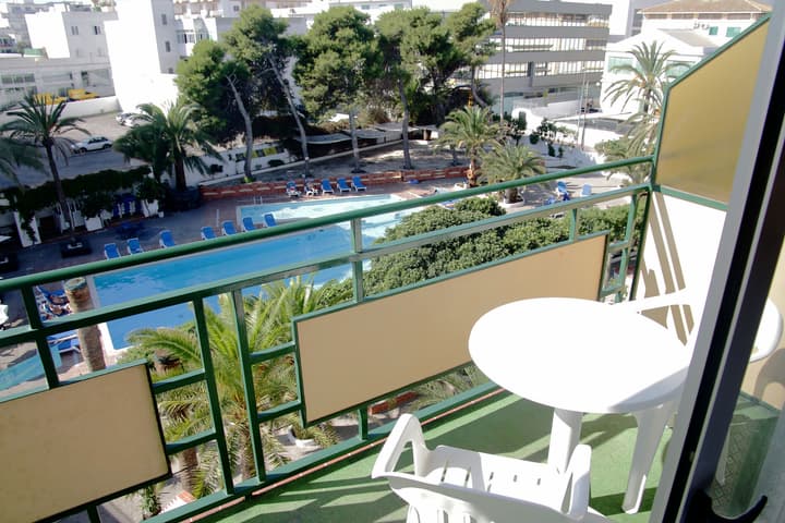 Hotel Tropical
