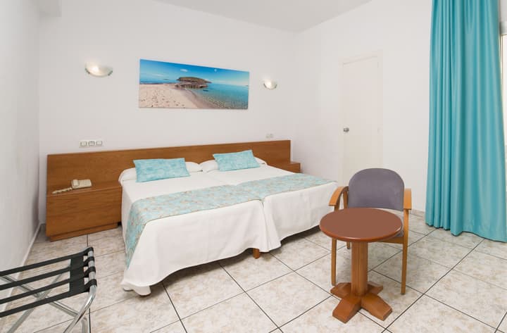 Hotel Tropical