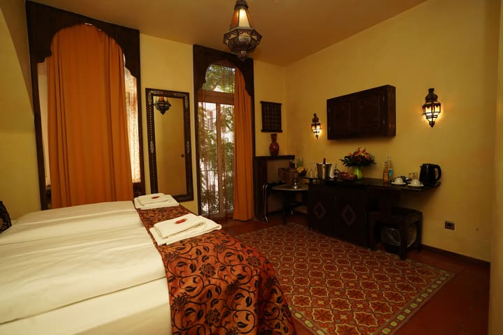 Hotel Villa Oriental & Restaurant by ANS