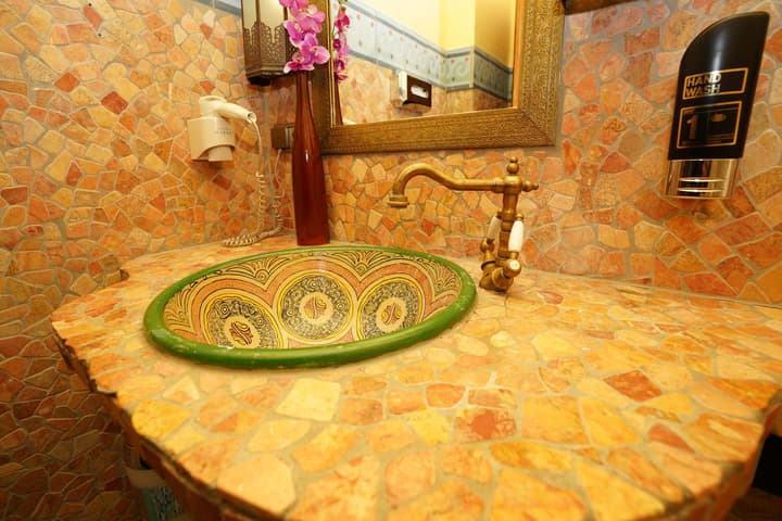 Hotel Villa Oriental & Restaurant by ANS