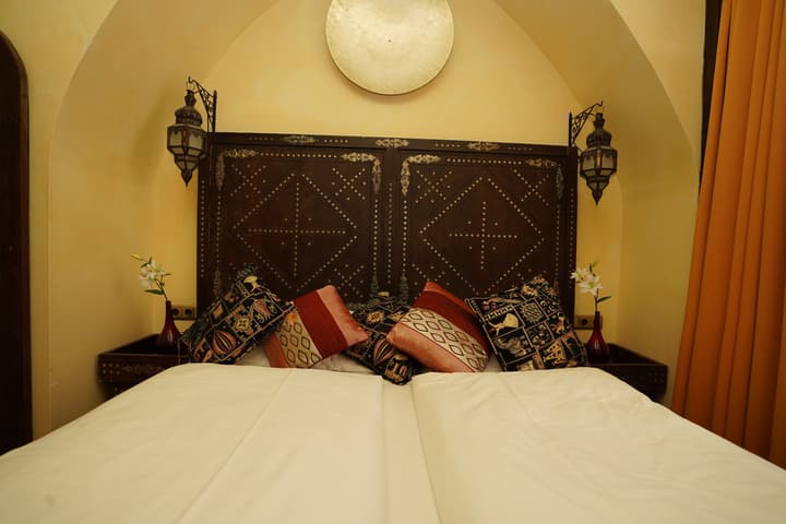 Hotel Villa Oriental & Restaurant by ANS
