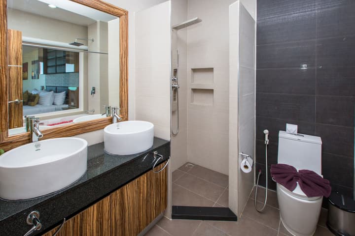 Royal Beach Boutique Resort & Spa