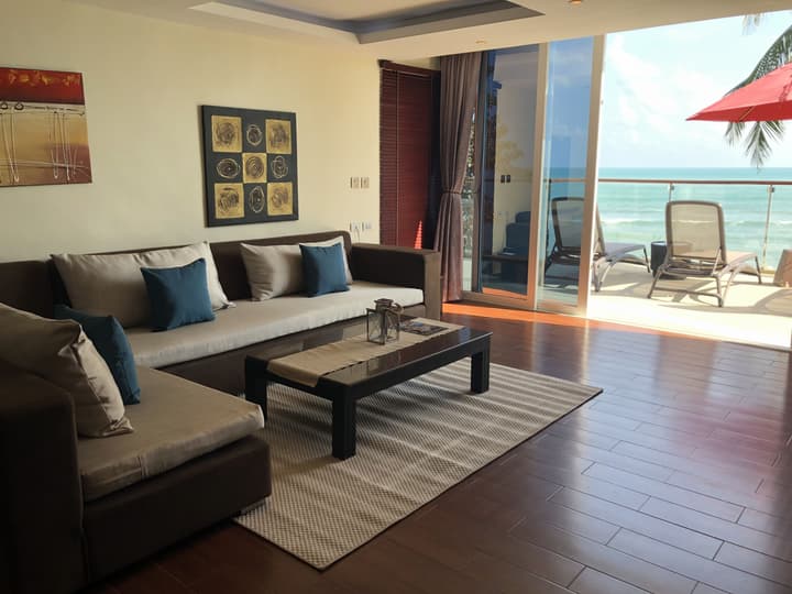 Royal Beach Boutique Resort & Spa