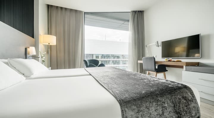 Hotel ILUNION Atrium