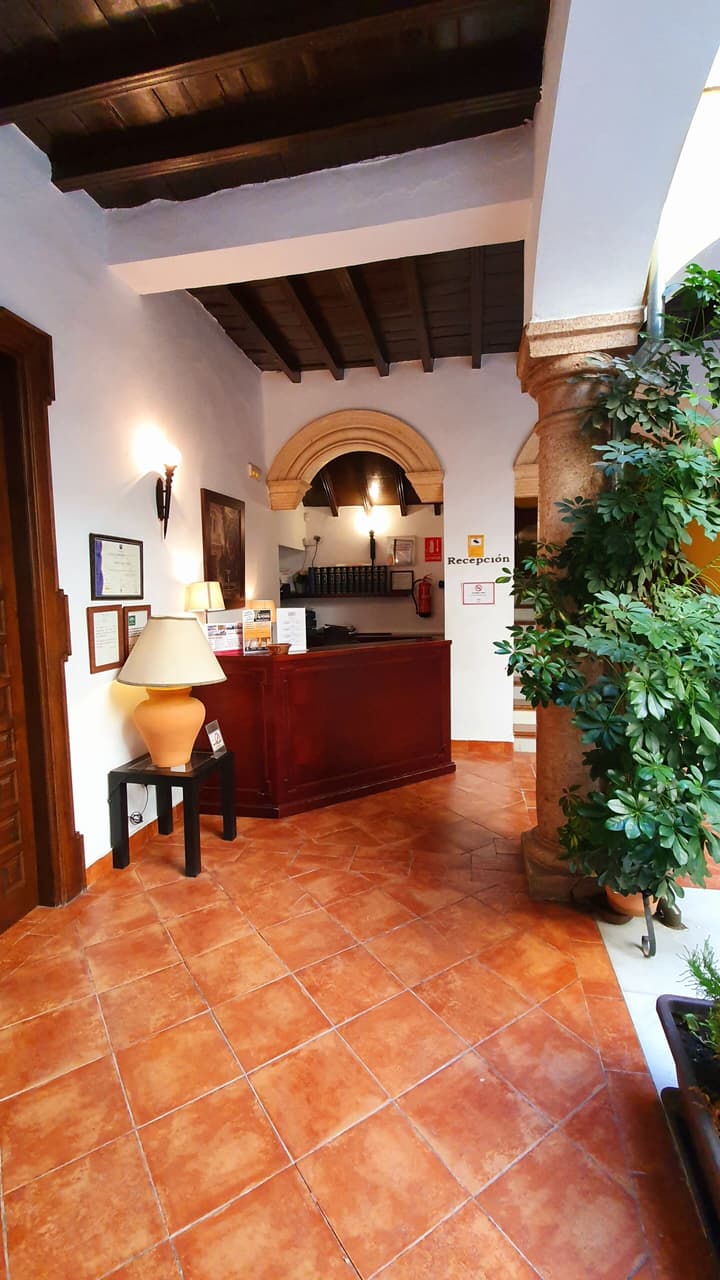 Hotel Coso Viejo