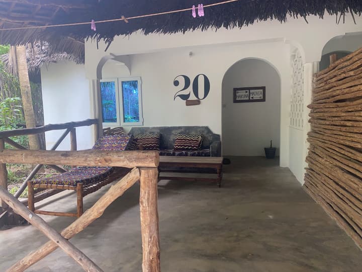 Mbuyuni Beach Village - Bungalows