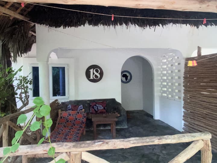 Mbuyuni Beach Village - Bungalows