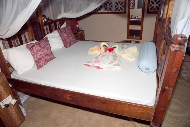 Mbuyuni Beach Village - Bungalows