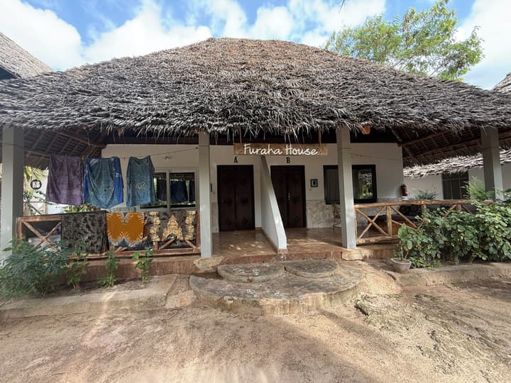 Mbuyuni Beach Village - Bungalows