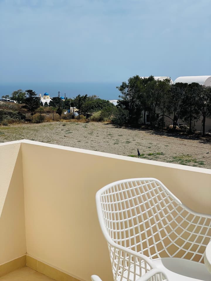 Petros Villa