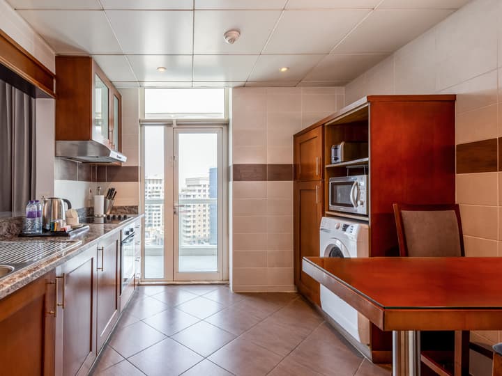 Flora Creek Deluxe Hotel Apartments Dubai