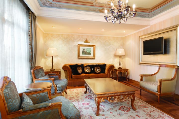 Crowne Plaza Istanbul - Old City by IHG