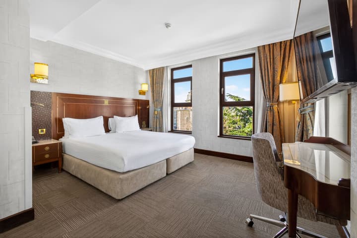 Crowne Plaza Istanbul - Old City by IHG